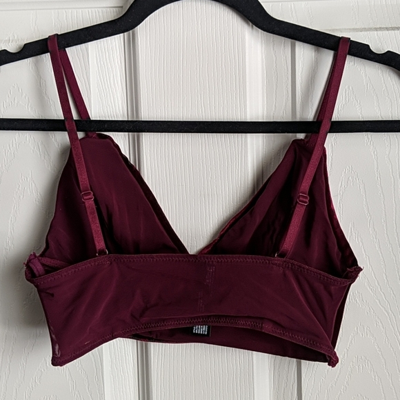 Velvet Bralette - Picture 2 of 4